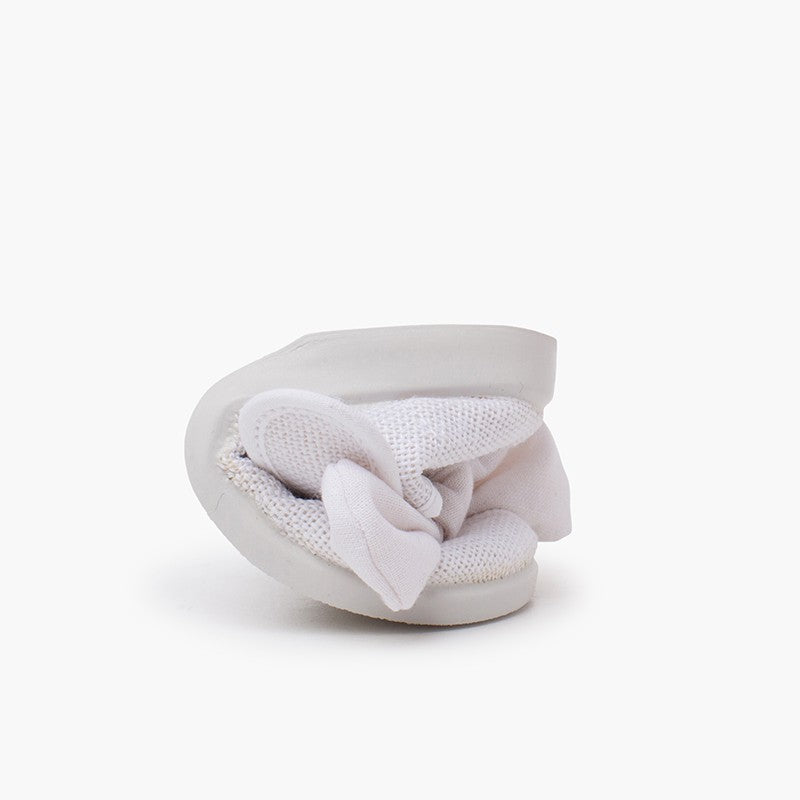 Merceditas Linen Lace & Adherent Clouser