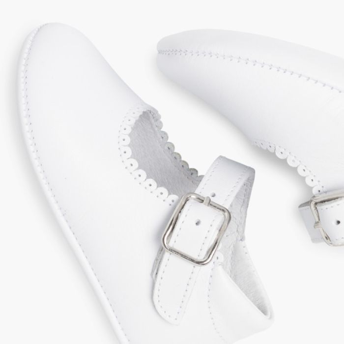 Soft Leather Buckle Up Baby Merceditas - White